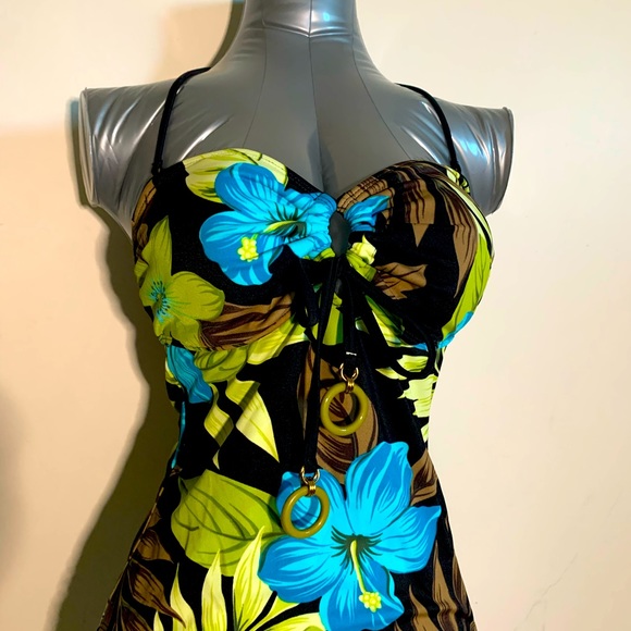 Leilani one piece bathing suit swimsuit - Picture 3 of 7